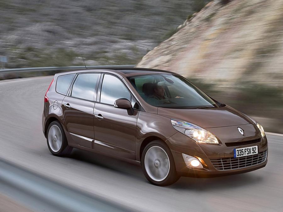  Renault Grand Scenic 2009 года  (фото 56 из 65)